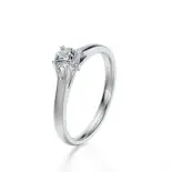 Pierścionek z białego złota z diamentem AJPZ_131